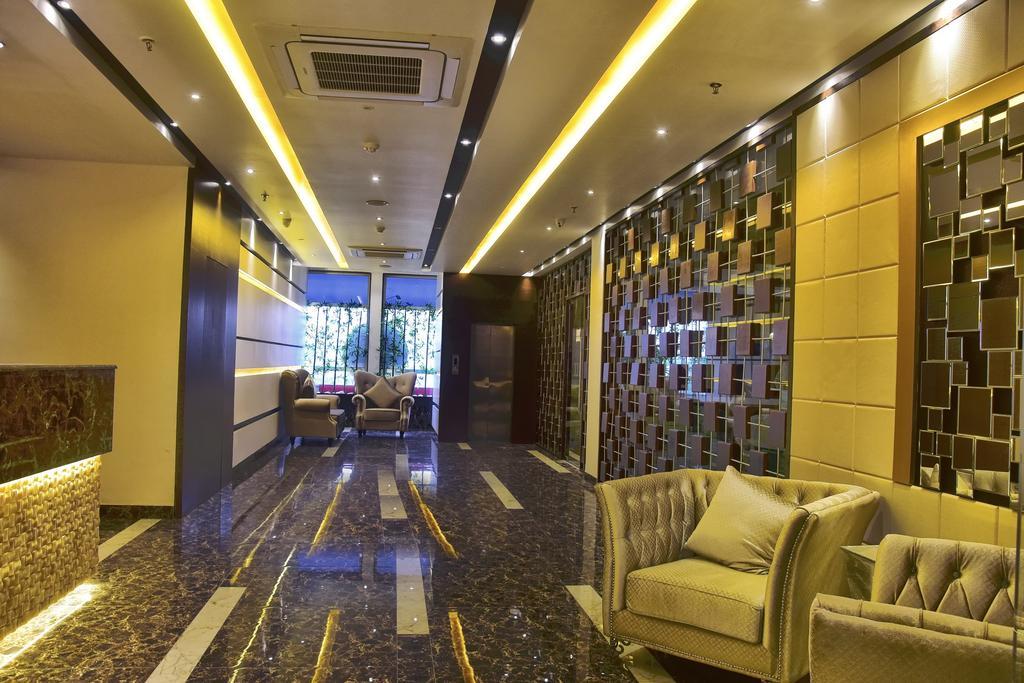 The Fern Residency Kolkata Otel Dış mekan fotoğraf