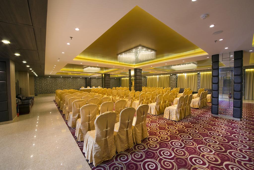 The Fern Residency Kolkata Otel Dış mekan fotoğraf