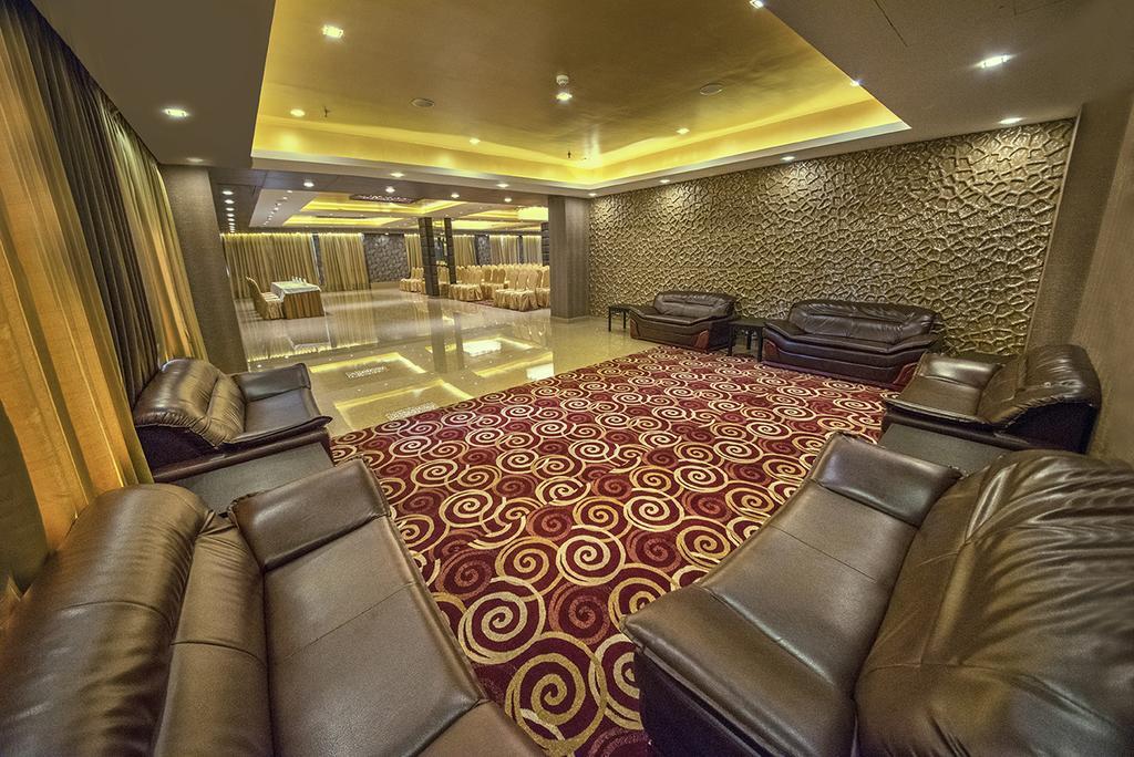The Fern Residency Kolkata Otel Dış mekan fotoğraf