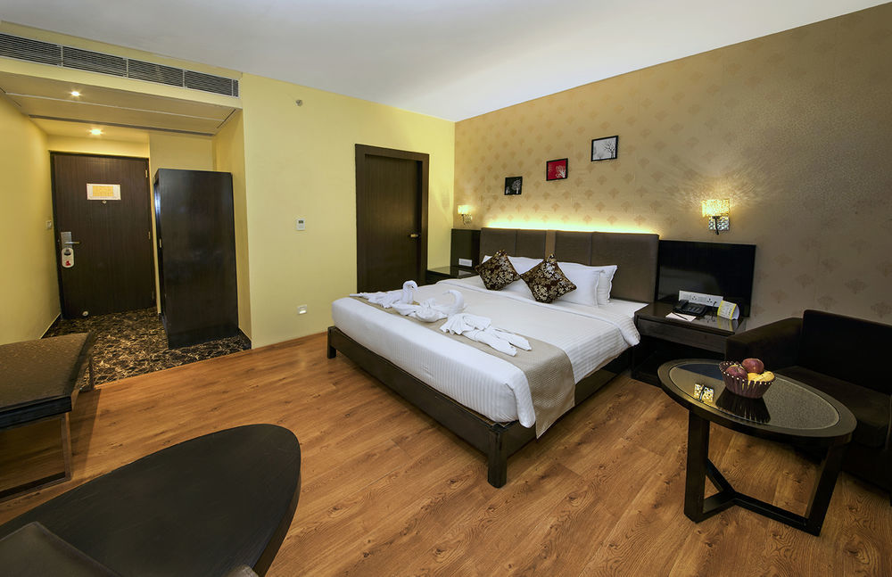 The Fern Residency Kolkata Otel Dış mekan fotoğraf